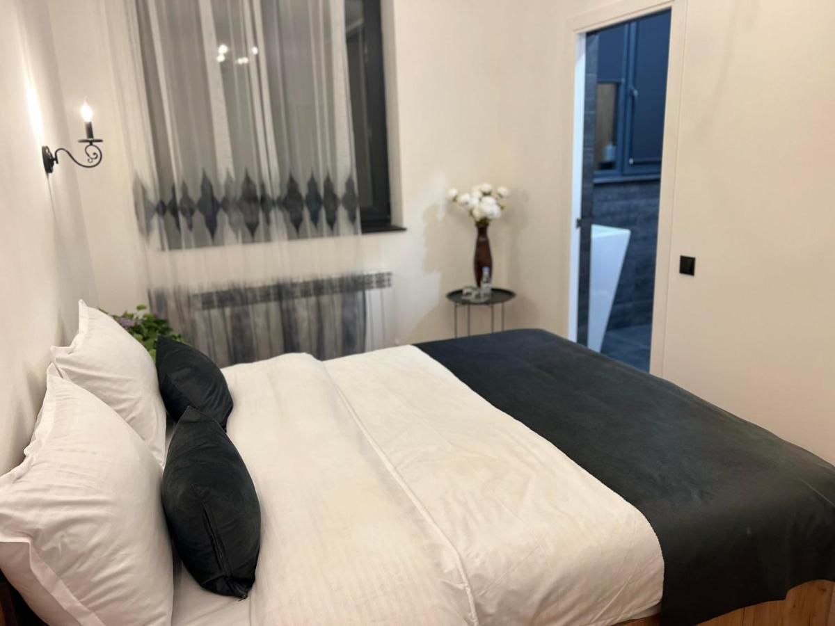 Station Boutique Hotel 久姆里 外观 照片